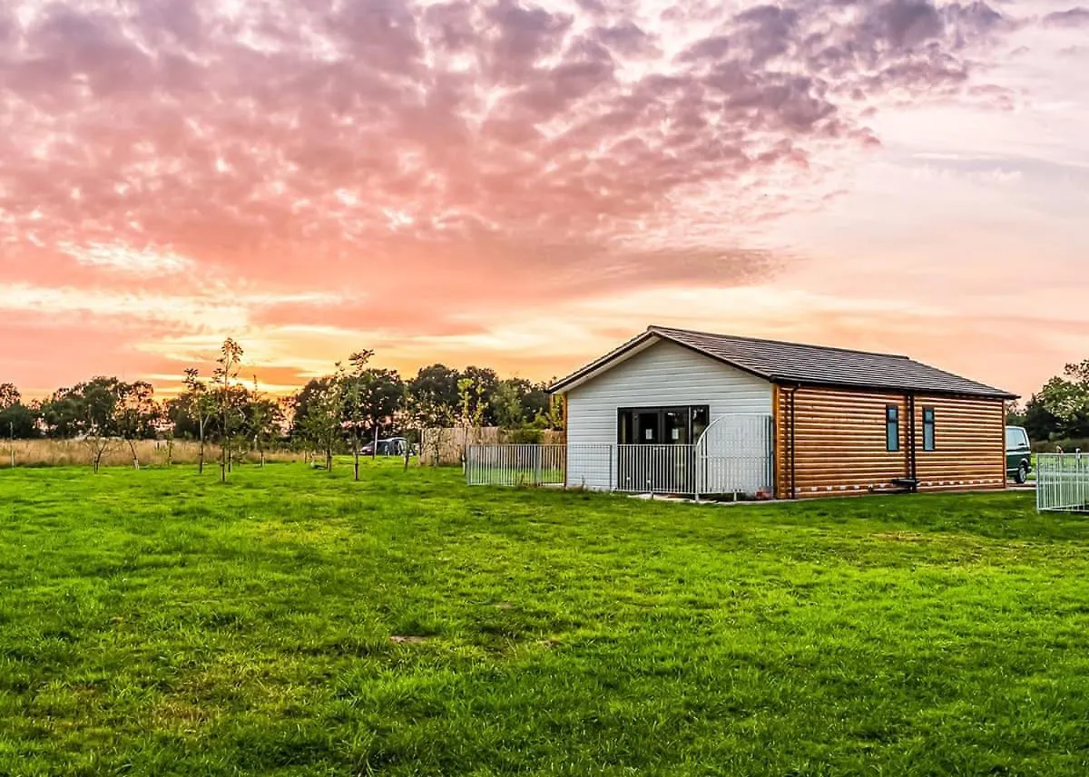 Flaxton Meadows Luxury Lodges 0*,  Wielka Brytania
