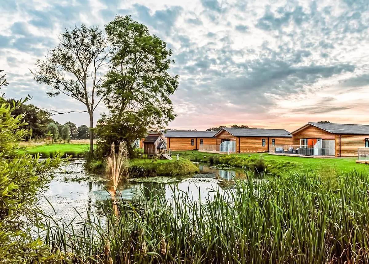 Flaxton Meadows Luxury Lodges